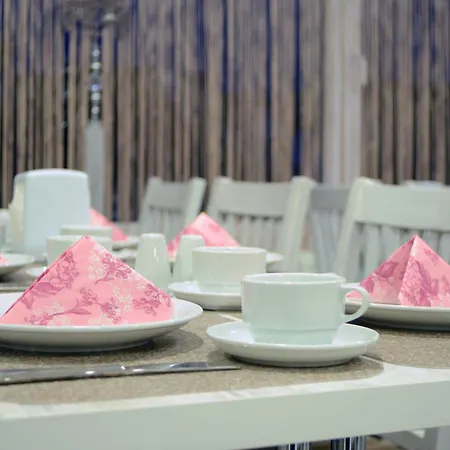 أبرو سيزينلير فندق 3*