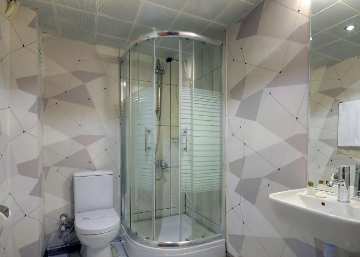 أبرو سيزينلير